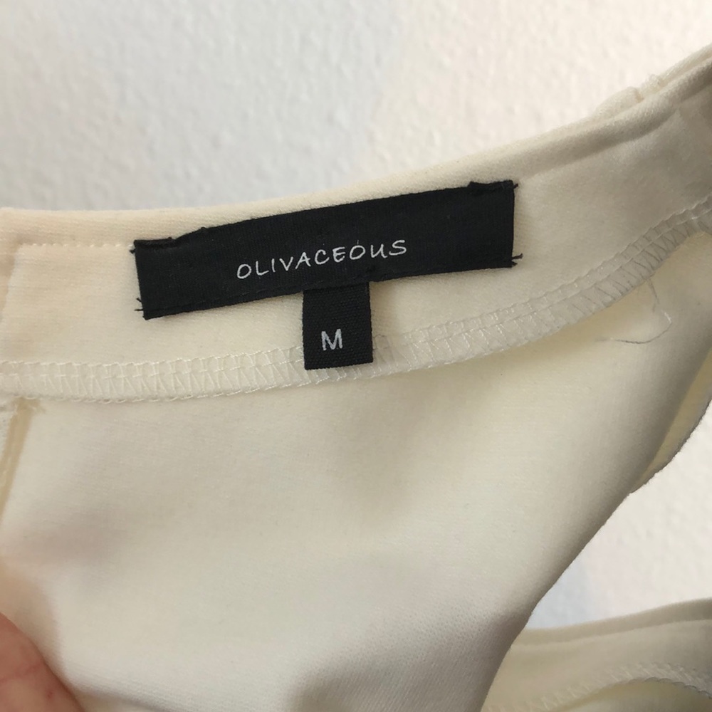 V neck peplum top - Picture 5 of 5